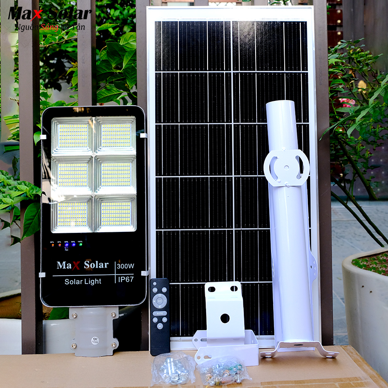 Bộ đèn năng lượng mặt trời bàn chải 300w