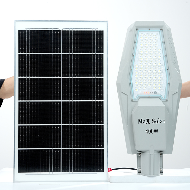 Đèn năng lượng mặt trời phi thuyền 400w thiết kế hiện đại